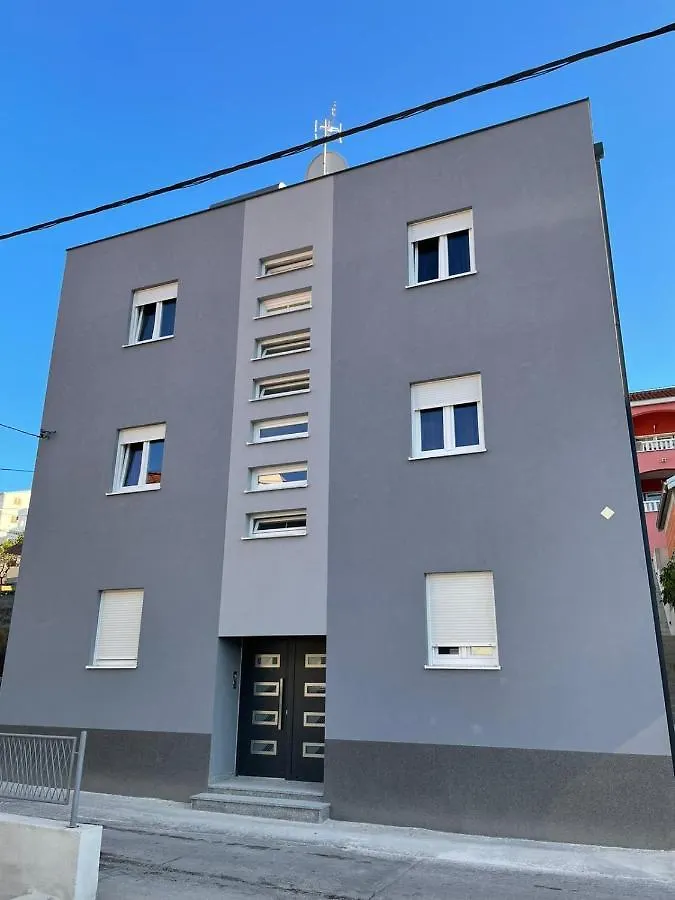 Apartments Pjerina Trogir
