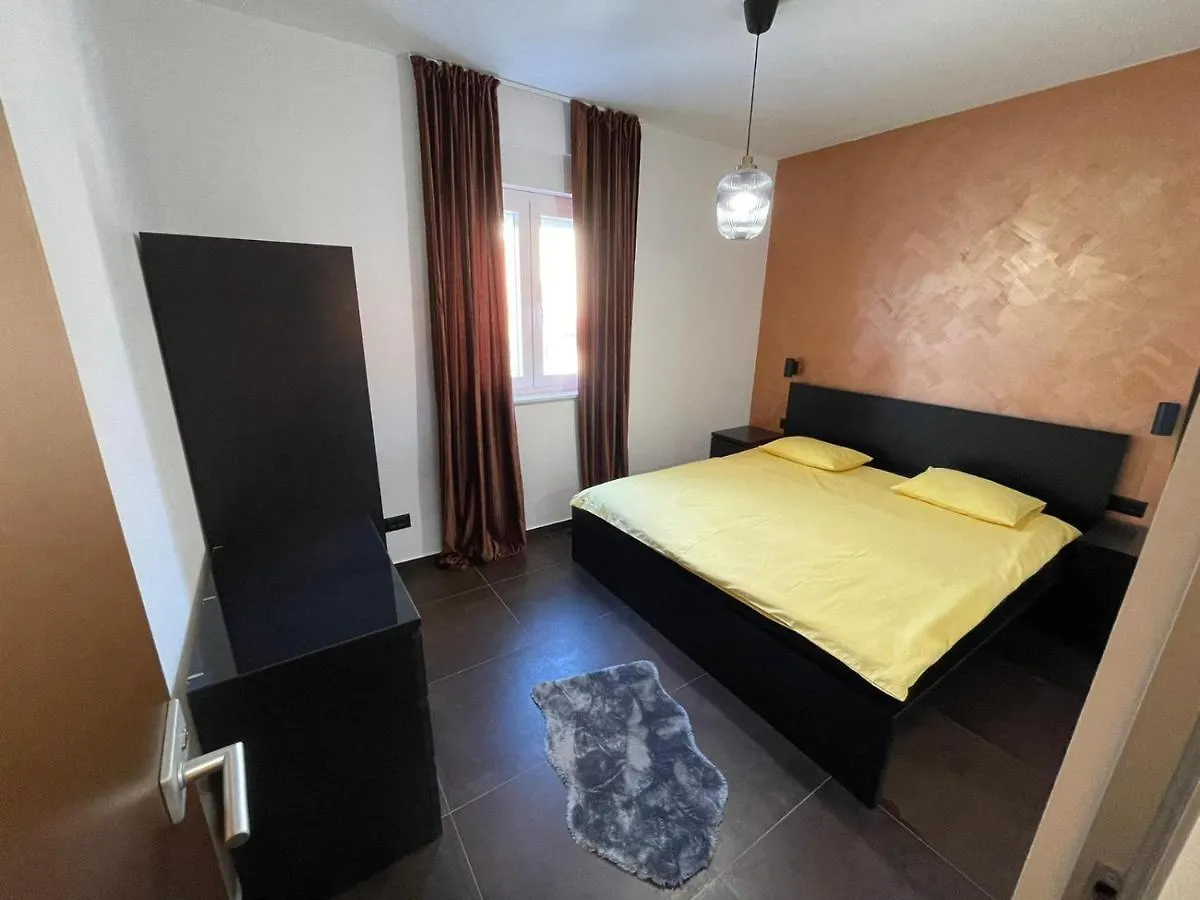 Apartments Pjerina Trogir Croatia